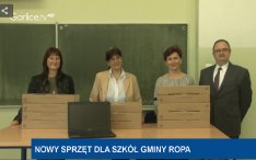 Przekazanie sprzętu komputerowego dla szkół