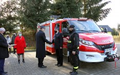 Nowe auto w OSP Łosie z Funduszu Sprawiedliwości